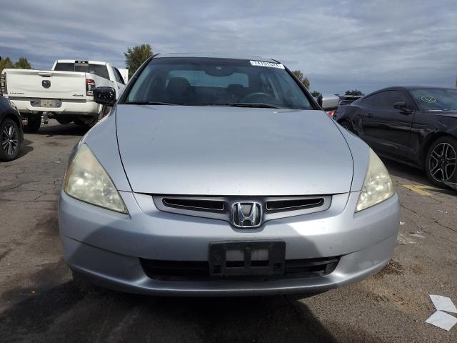 1HGCM56775A144814 - 2005 HONDA ACCORD EX SILVER photo 5