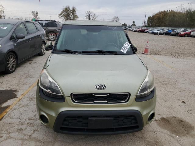 KNDJT2A62D7486270 - 2013 KIA SOUL + GREEN photo 5