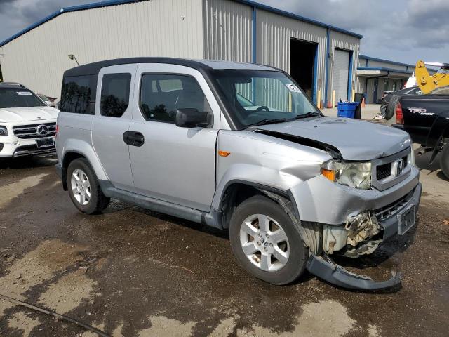 5J6YH2H70AL003421 - 2010 HONDA ELEMENT EX SILVER photo 4