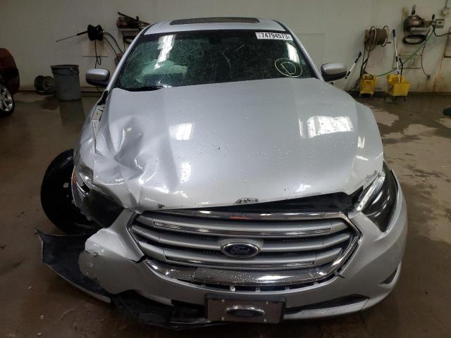 1FAHP2H81DG128643 - 2013 FORD TAURUS SEL SILVER photo 5