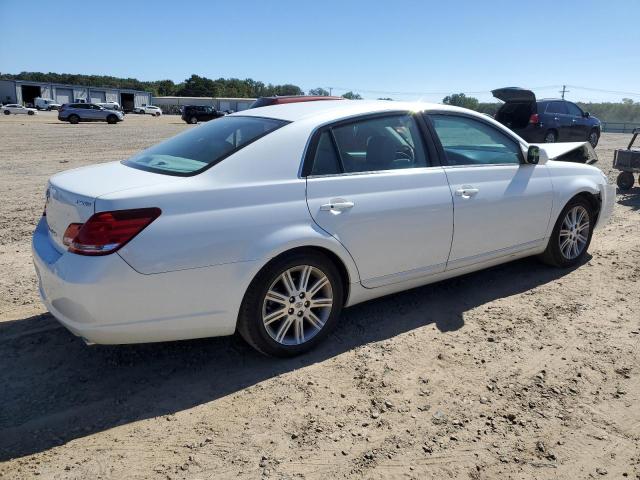 4T1BK36B97U237890 - 2007 TOYOTA AVALON XL WHITE photo 3