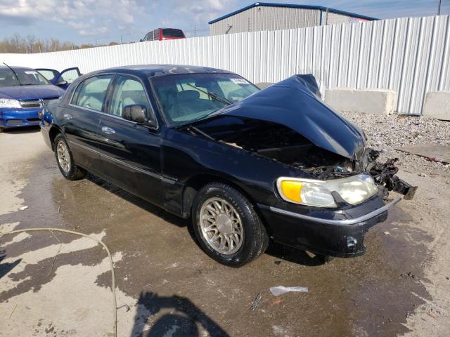 1LNHM82W01Y724728 - 2001 LINCOLN TOWN CAR SIGNATURE BLACK photo 4