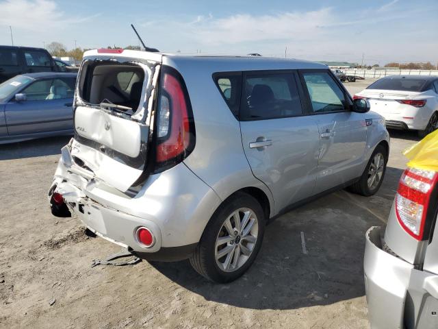 KNDJP3A58J7517115 - 2018 KIA SOUL + SILVER photo 3