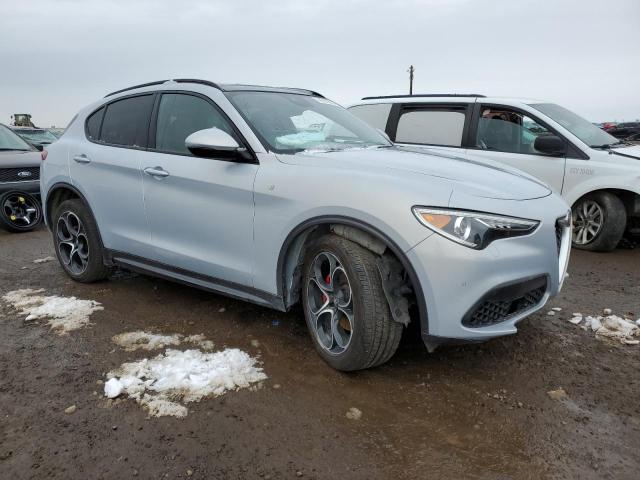 ZASPAKBN1N7D39601 - 2022 ALFA ROMEO STELVIO TI Күміс фото 4
