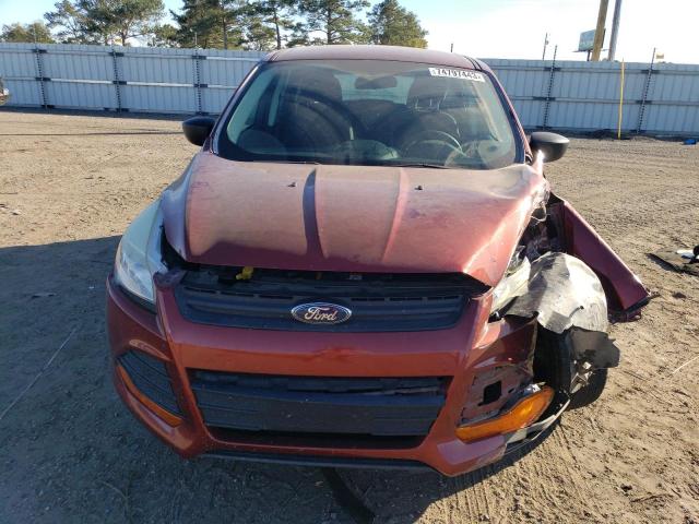 1FMCU0F79EUB22888 - 2014 FORD ESCAPE S RED photo 5