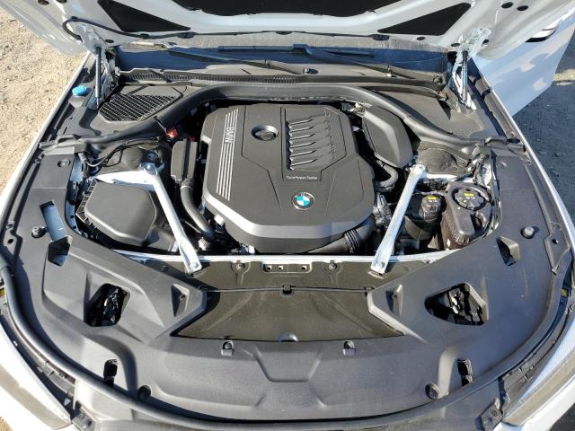 WBAGV2C0XNCG81832 - 2022 BMW 840I WHITE photo 11