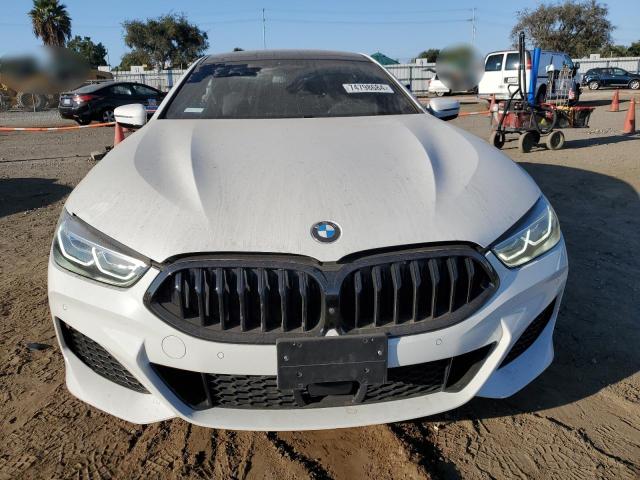 WBAGV2C0XNCG81832 - 2022 BMW 840I WHITE photo 5