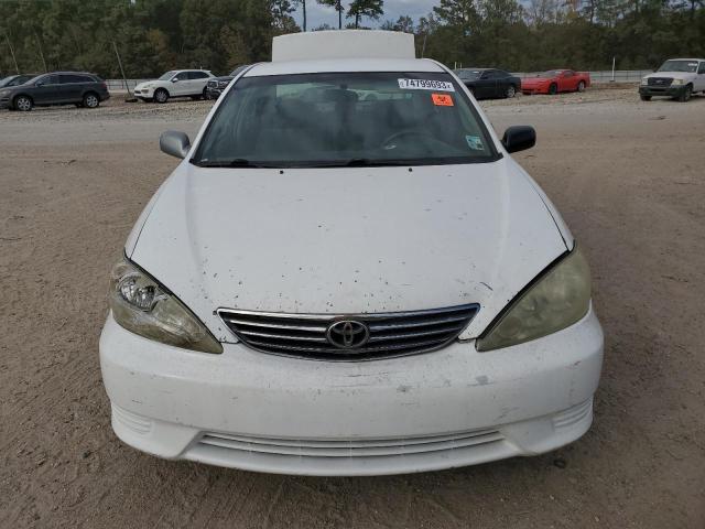 4T1BE32K85U029719 - 2005 TOYOTA CAMRY LE WHITE photo 5