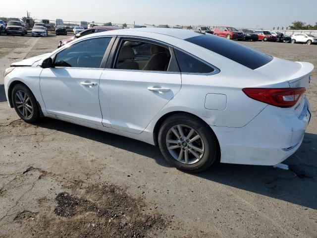 5NPE24AF2GH383446 - 2016 HYUNDAI SONATA SE WHITE photo 2