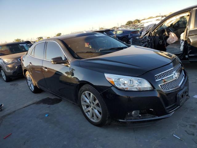 1G11H5SA7DF305166 - 2013 CHEVROLET MALIBU LTZ შავი ფოტო 4