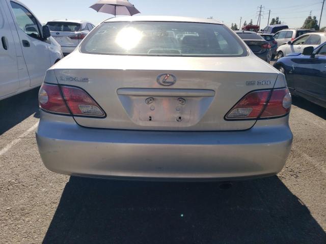 JTHBF30G436001402 - 2003 LEXUS ES 300 SILVER photo 6