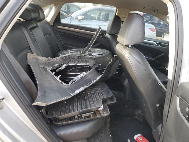 1VWDT7A3XHC040958 - 2017 VOLKSWAGEN PASSAT R-LINE Gümüş foto 10