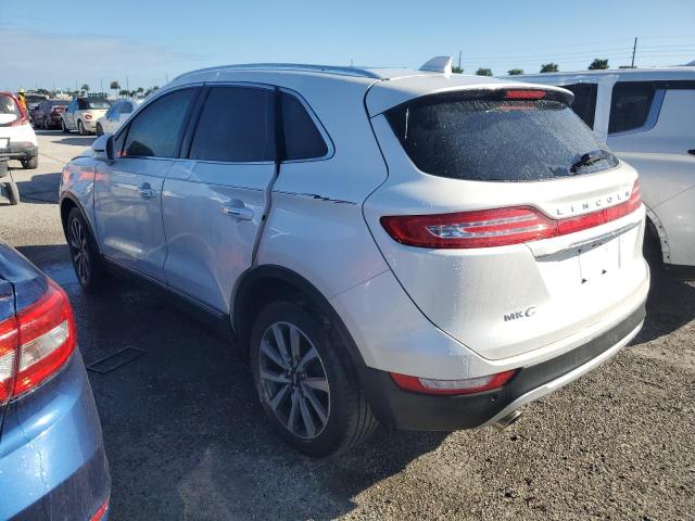 5LMCJ3C9XKUL27662 - 2019 LINCOLN MKC RESERVE კრემისფერი ფოტო 2