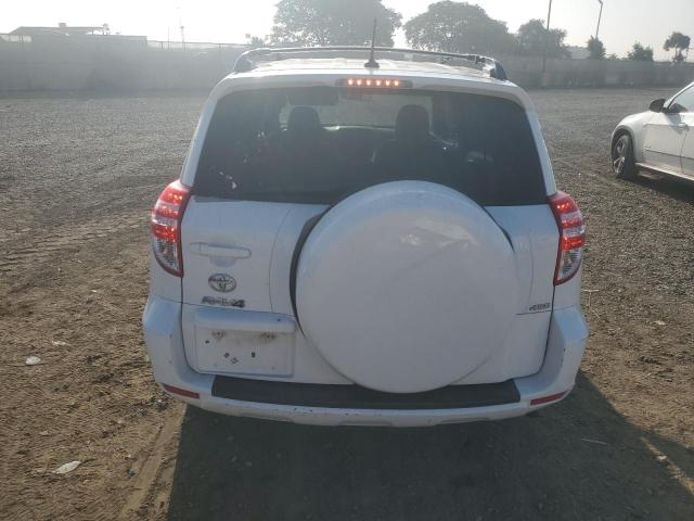 JTMBF4DV1B5040954 - 2011 TOYOTA RAV4 WHITE photo 6