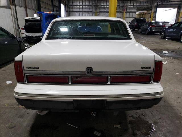 1LNLM82W0TY671333 - 1996 LINCOLN TOWN CAR SIGNATURE WHITE photo 6