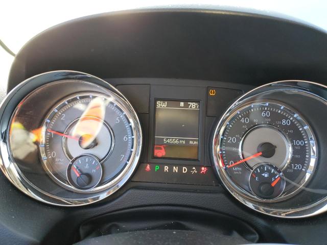 2C4RC1BG9GR230070 - 2016 CHRYSLER TOWN & COU TOURING WHITE photo 9