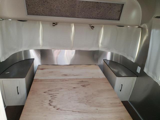 1STTFYL24HJ538196 - 2017 AIRS INTERNATIO 银色 照片 5