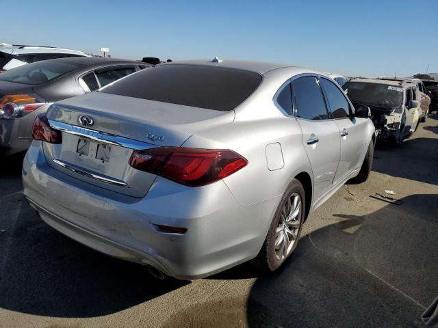 JN1BY1AP5JM180513 - 2018 INFINITI Q70 3.7 LUXE SILVER photo 3