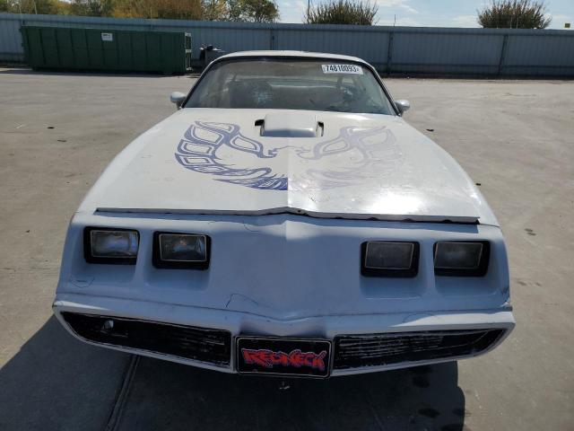 2W87K9L198496 - 1979 PONTIAC TRANS AM WHITE photo 5