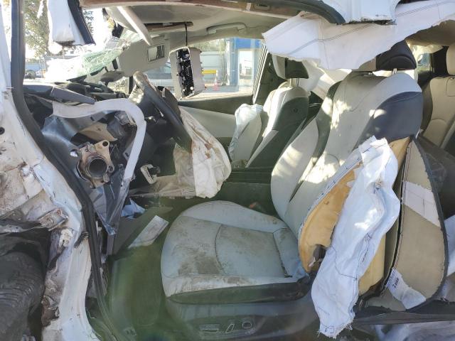 JTDKARFP6H3053486 - 2017 TOYOTA PRIUS PRIM 白色 照片 7