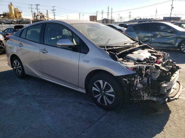 JTDKARFPXJ3075576 - 2018 TOYOTA PRIUS PRIM SILVER photo 4