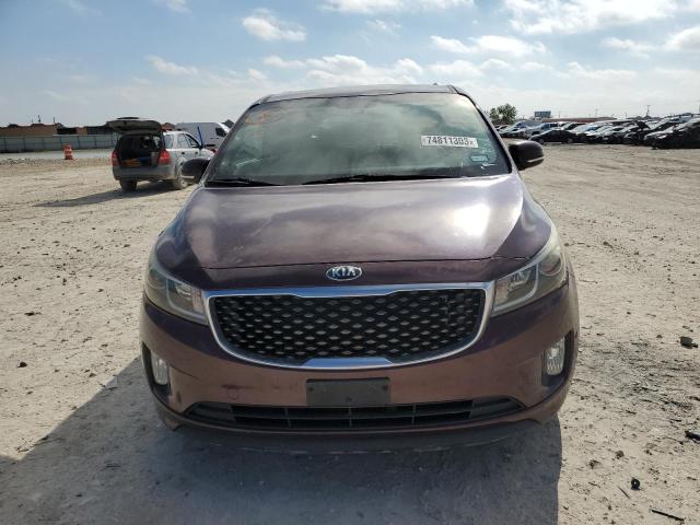 KNDMC5C15F6048299 - 2015 KIA SEDONA EX BURGUNDY photo 5