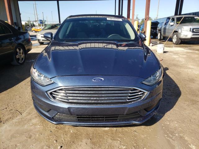 3FA6P0H75JR184155 - 2018 FORD FUSION SE BLUE photo 5