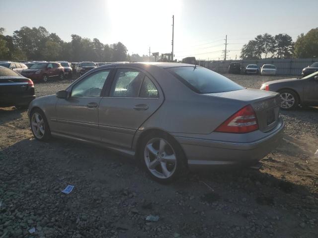 WDBRF52H76A857195 - 2006 MERCEDES-BENZ C 230 GRAY photo 2