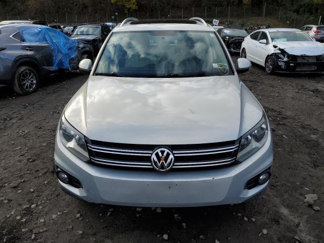 WVGBV7AX4FW571944 - 2015 VOLKSWAGEN TIGUAN S SILVER photo 5