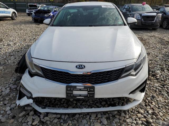 5XXGT4L32LG418999 - 2020 KIA OPTIMA LX WHITE photo 5