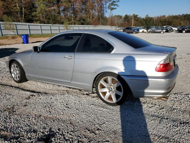 WBABN734X3PJ15828 - 2003 BMW 325 CI SILVER photo 2