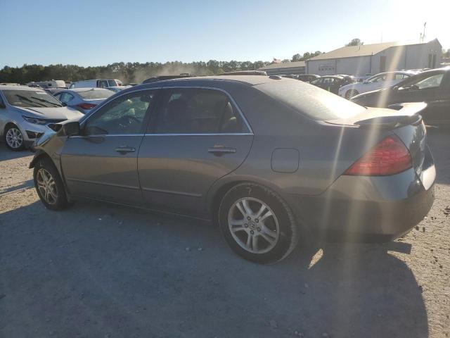 1HGCM56846A097994 - 2006 HONDA ACCORD EX GRAY photo 2