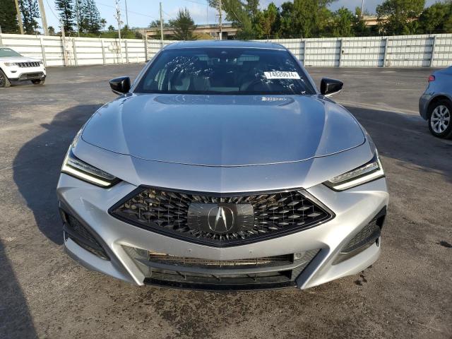 19UUB6F58MA003215 - 2021 ACURA TLX TECH A GRAY photo 5