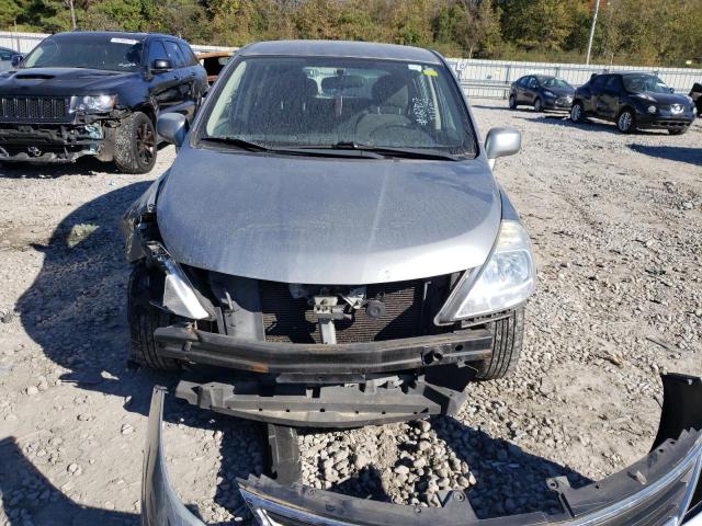 3N1BC1CP5AL463323 - 2010 NISSAN VERSA S SILVER photo 5