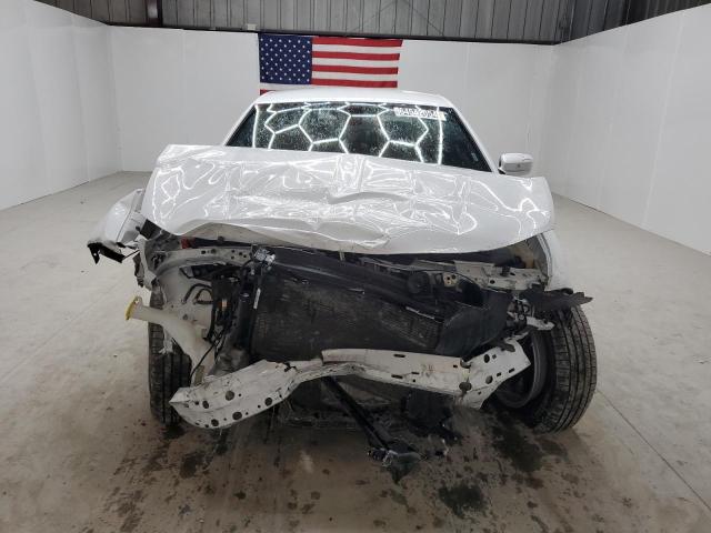 2C3CDXBG0NH207970 - 2022 DODGE CHARGER SXT WHITE photo 5