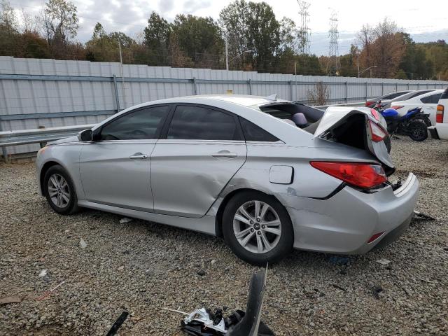 5NPEB4ACXEH934385 - 2014 HYUNDAI SONATA GLS SILVER photo 2