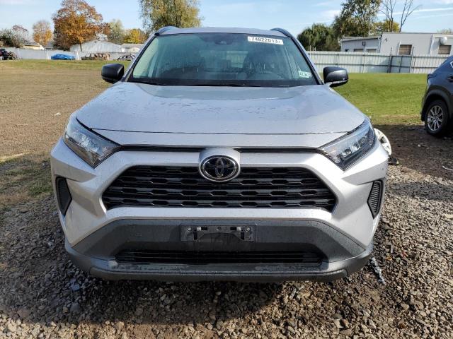 2T3F1RFV3MC248101 - 2021 TOYOTA RAV4 LE SILVER photo 5