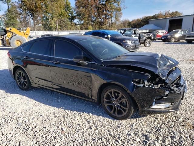 3FA6P0H78JR105965 - 2018 FORD FUSION SE BLACK photo 4