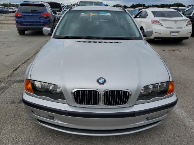 WBAAW33491ET42602 - 2001 BMW 325 IT SILVER photo 5