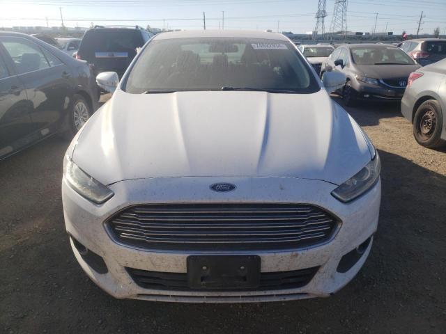 3FA6P0H77GR352452 - 2016 FORD FUSION SE WHITE photo 5