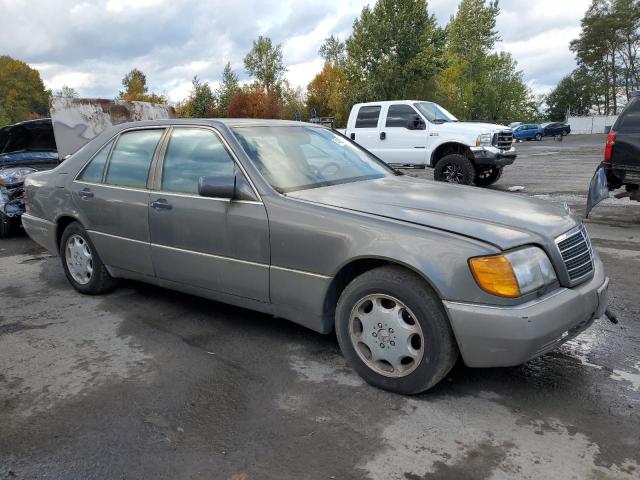 WDBGB34E0NA062093 - 1992 MERCEDES-BENZ 300 SD GRAY photo 4