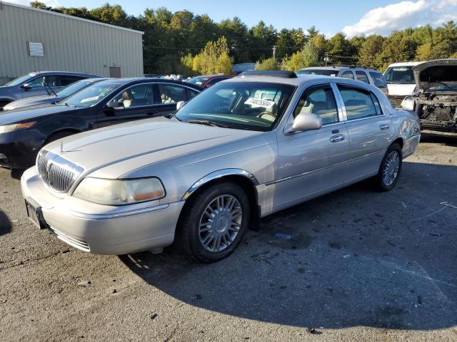 1LNHM83W76Y617696 - 2006 LINCOLN TOWN CAR DESIGNER GRAY photo 1