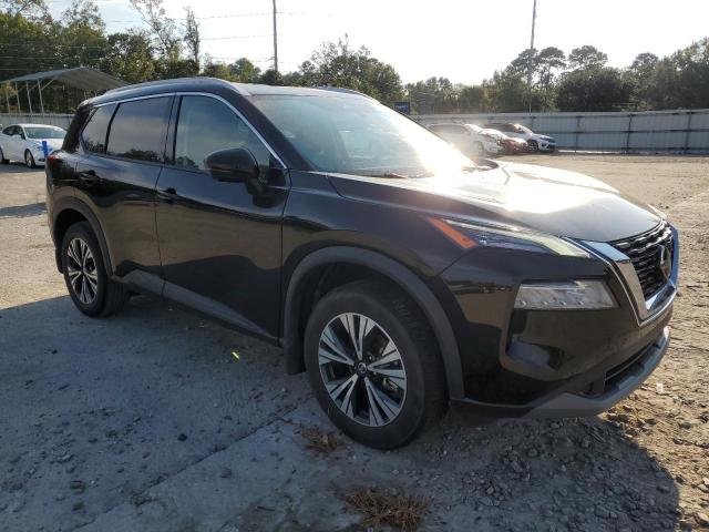 5N1AT3BA5MC810355 - 2021 NISSAN ROGUE SV BLACK photo 4