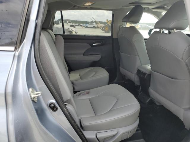 5TDHZRAH8LS020709 - 2020 TOYOTA HIGHLANDER XLE 灰色 照片 11