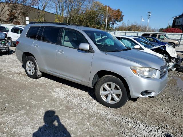 JTEES41A692134457 - 2009 TOYOTA HIGHLANDER SILVER photo 4