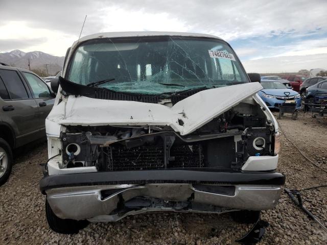 2B6HB21X5TK112076 - 1996 DODGE RAM VAN B2500 WHITE photo 5