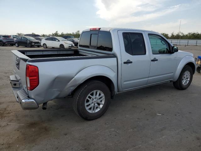 1N6AD0ER7HN709195 - 2017 NISSAN FRONTIER S SILVER photo 3