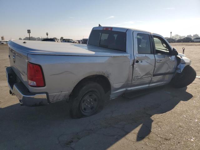 1C6RR7GM0GS365010 - 2016 RAM 1500 SLT SILVER photo 3