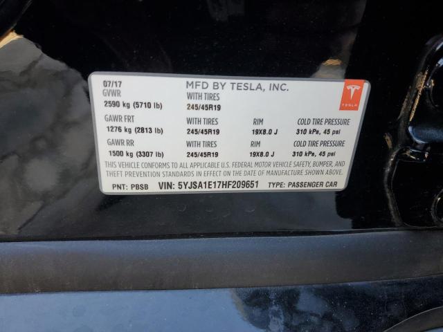 5YJSA1E17HF209651 - 2017 TESLA MODEL S შავი ფოტო 12
