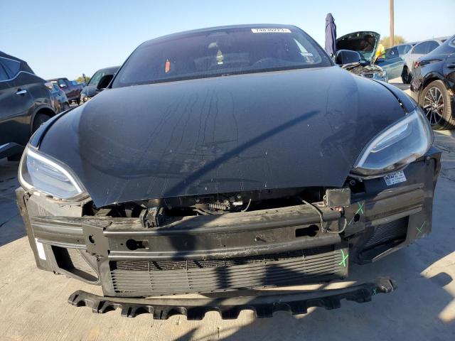 5YJSA1E17HF209651 - 2017 TESLA MODEL S შავი ფოტო 5